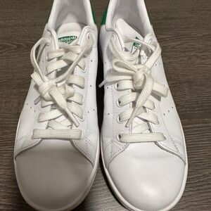 Adidas Classic White and Green Shoes